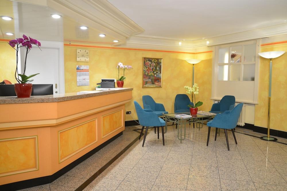 Hotel Aurbacher Hof Gmbh Мюнхен Экстерьер фото