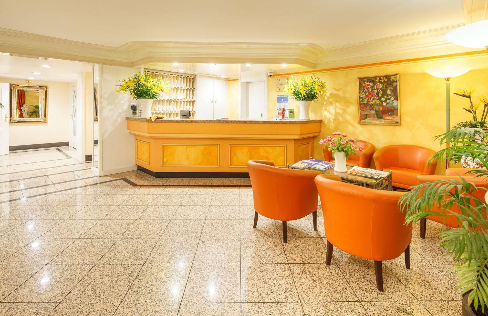 Hotel Aurbacher Hof Gmbh Мюнхен Экстерьер фото